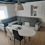 Mira Apartment Sibenik