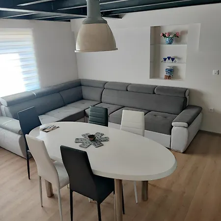 Mira Apartamento Šibenik